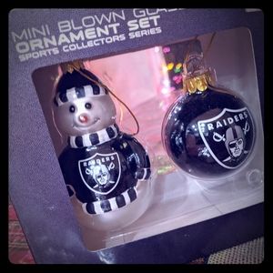 Oakland Raiders Ornaments